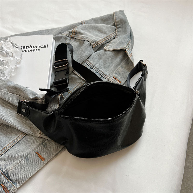 banane sac grande taille cuir noir ouverte