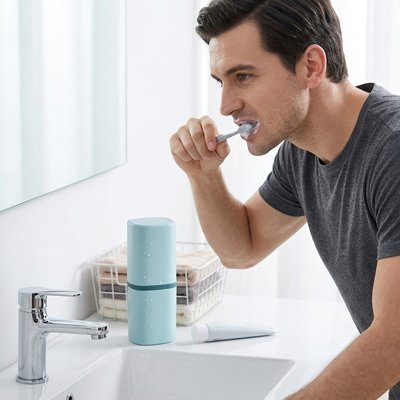 boite pour brosse a dent et dentifrice bleu clair
