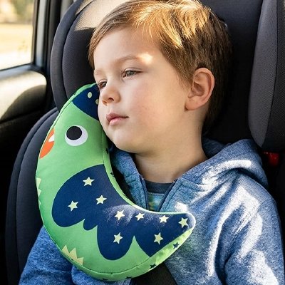 coussin voyage enfant vert
