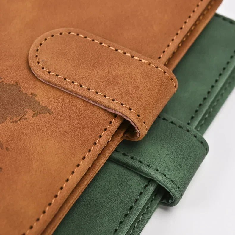 etui passeport brun et vert