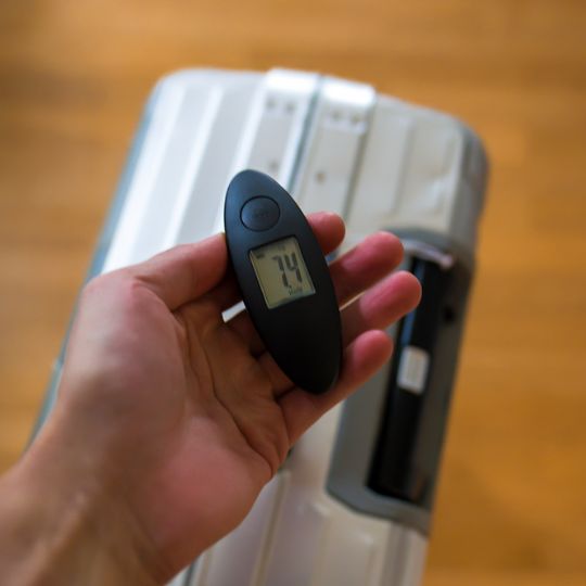pèse valise digital électronique noir avec indicateur lcd