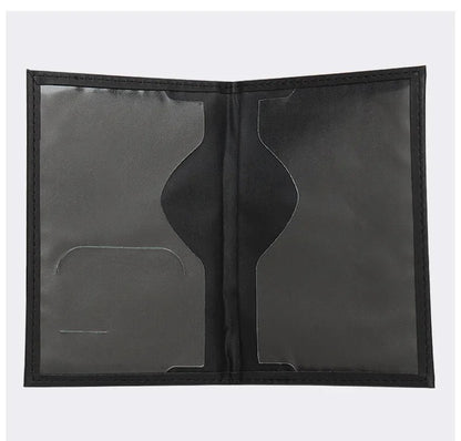 pochette passeport voyage ouverte