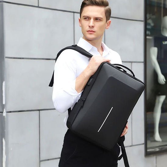 sac a dos antivol coque rigide homme poitrine