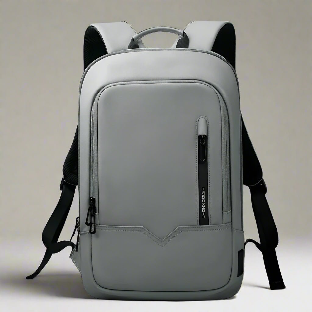 SAC À DOS ORDINATEUR - MINIMALISTE ET ÉTANCHE - Parents explorateurs