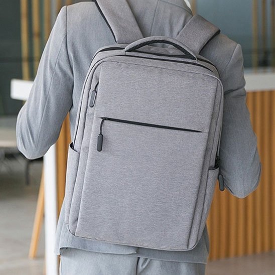 SAC A DOS ORDINATEUR PORTABLE ÉLÉGANCE PROFESSIONNELLE