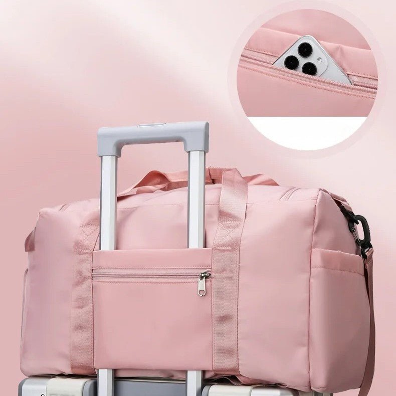 sac de voyage femme convertible avec strap sur valise