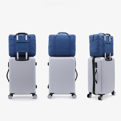 trois vues de sac voyage pliable sur valise