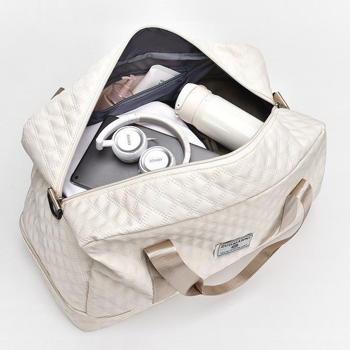 sac week-end femme léger beige rempli