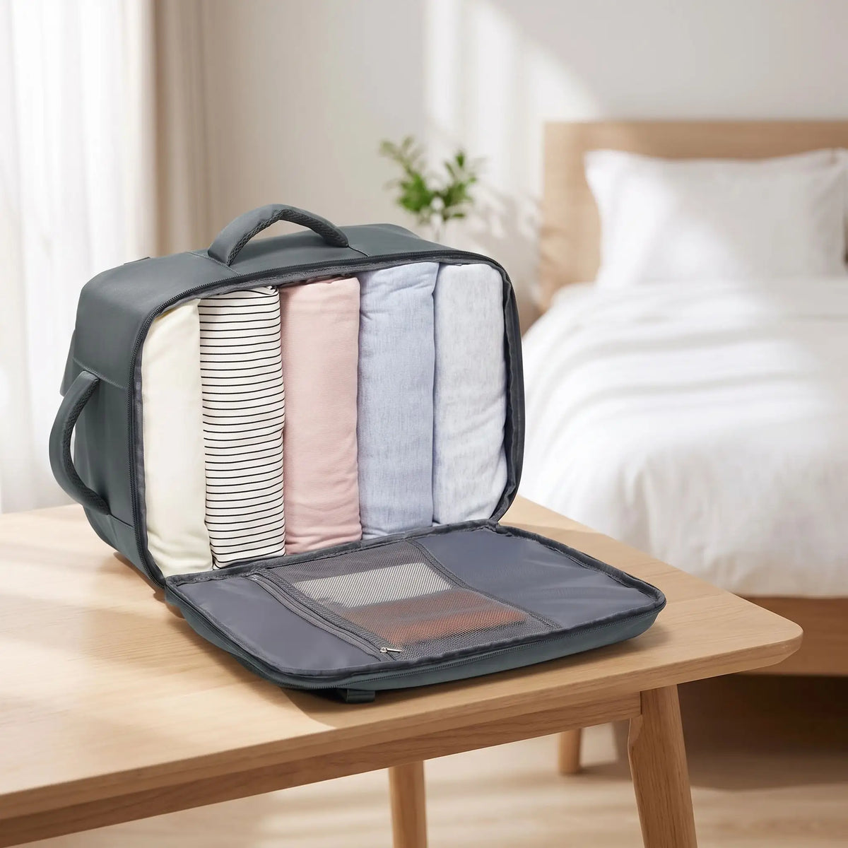 sac a dos cabine ouvert et rempli
